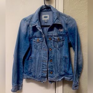 💜Ripped Jean Jacket💜